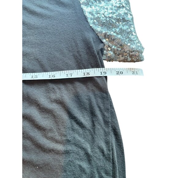 Mighty Fine Women's Sequin Sleeve Crop Top - Picture 5 of 6